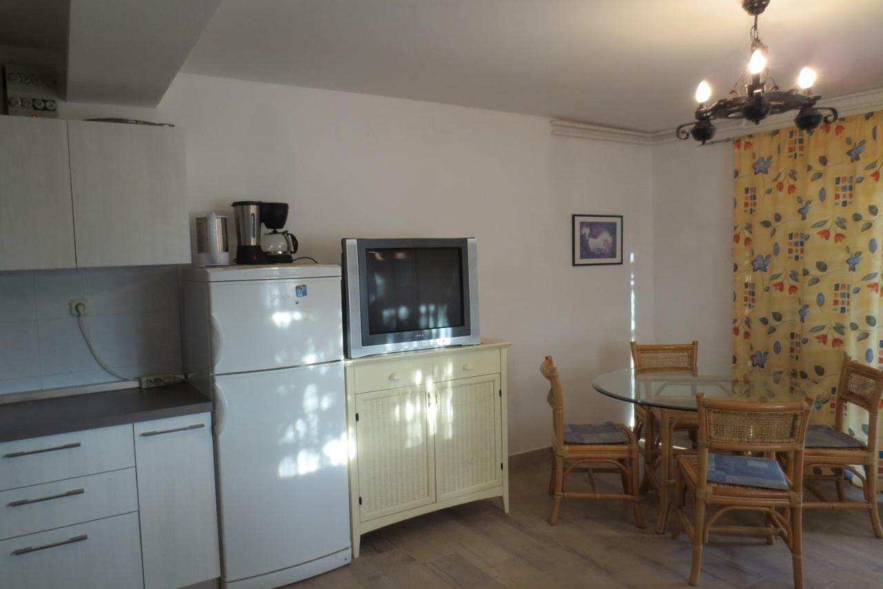 Apartment Petrinic V Pula Buitenkant foto